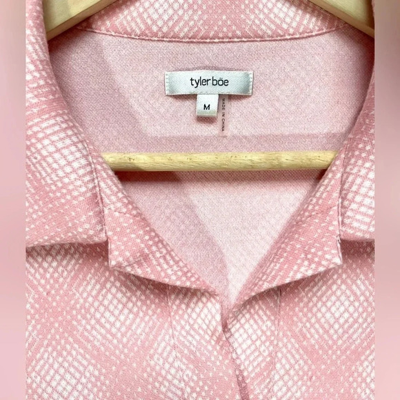 NWOT Tyler Boe Collared Button Front Dress - Picture 2 of 4